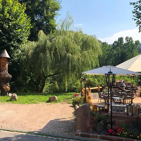 Landgasthof Loewen بيت ضيافة