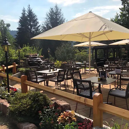 Landgasthof Loewen * شرامبرغ