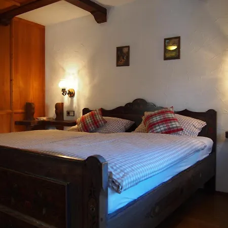 بيت ضيافة Landgasthof Loewen *
