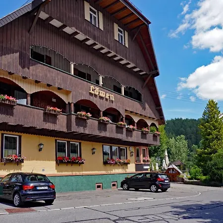 Landgasthof Loewen * شرامبرغ
